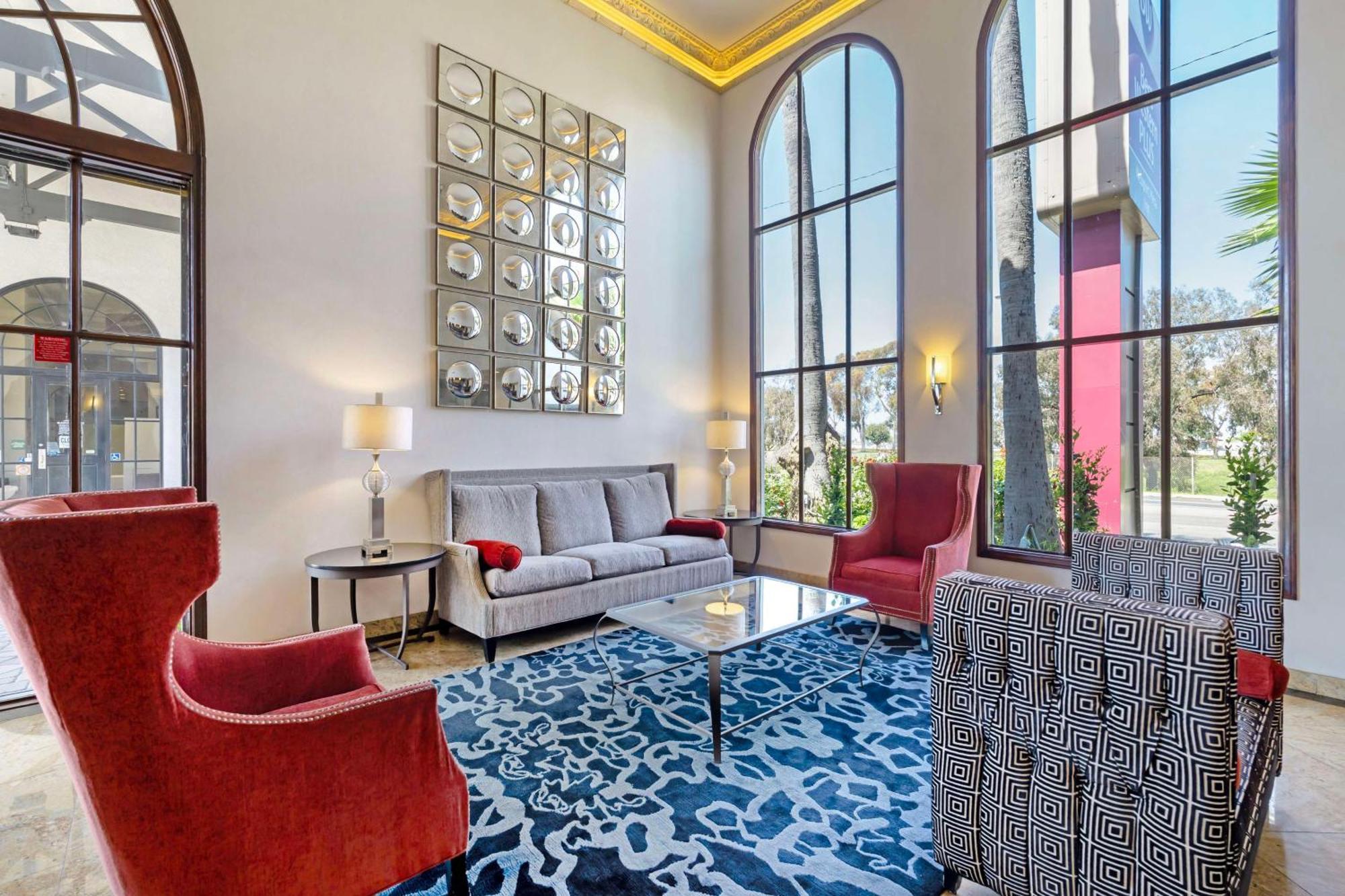 Best Western Plus Newport Mesa Inn Costa Mesa Buitenkant foto