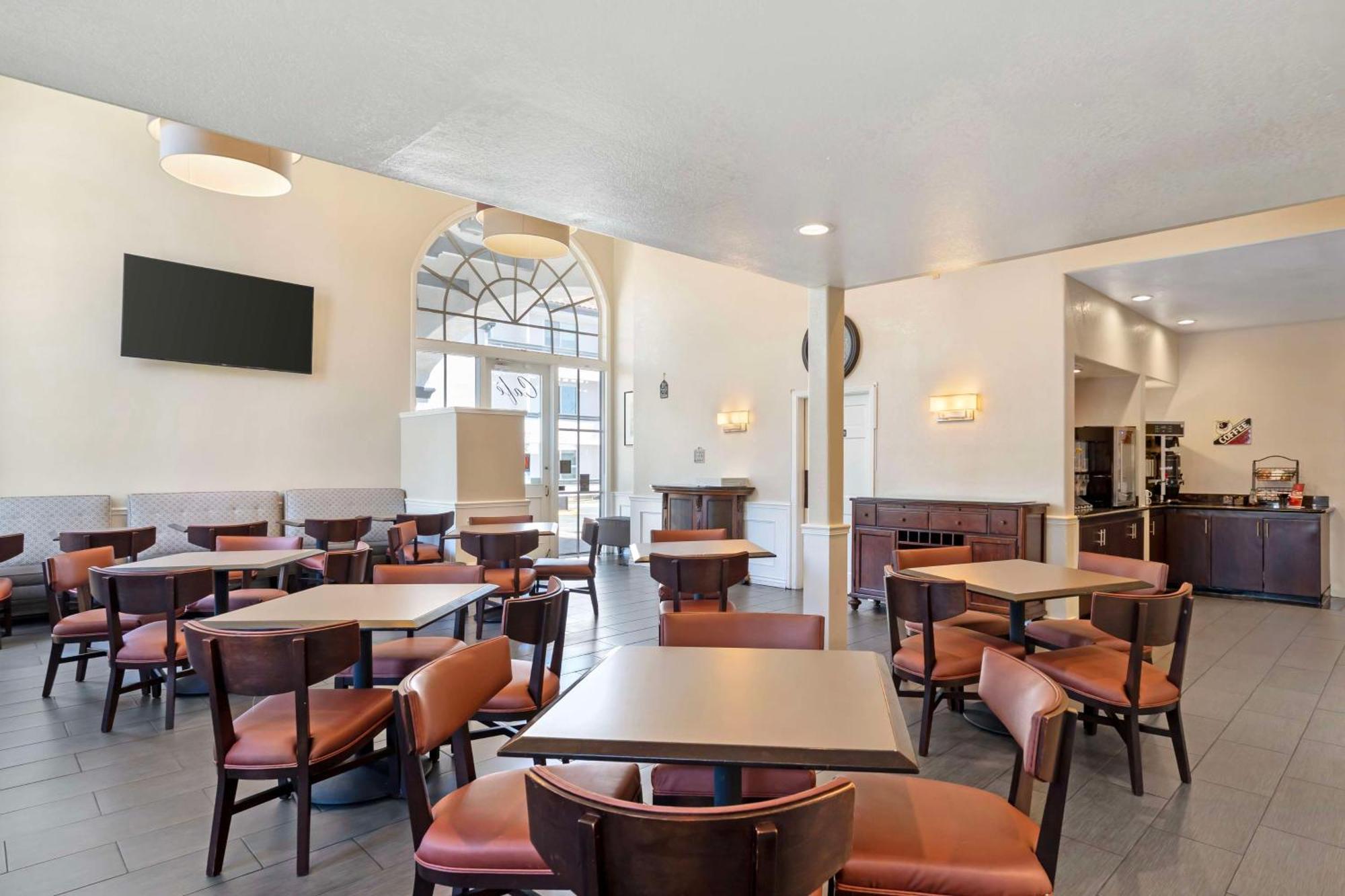 Best Western Plus Newport Mesa Inn Costa Mesa Buitenkant foto