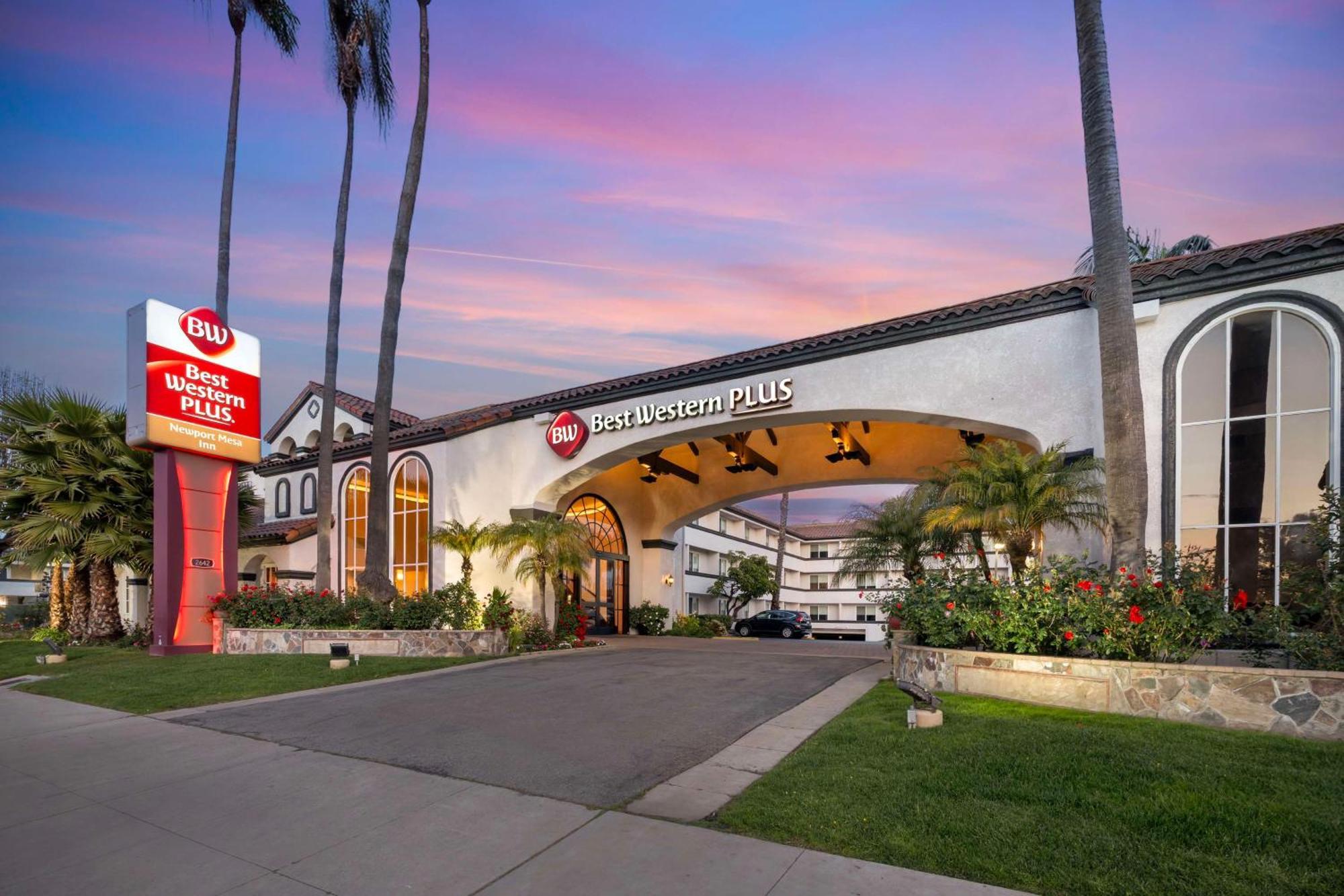 Best Western Plus Newport Mesa Inn Costa Mesa Buitenkant foto